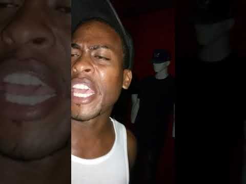 EL EMBLEMA MUSICAL IMPROVISANDO CON LOS DE LA BUTI