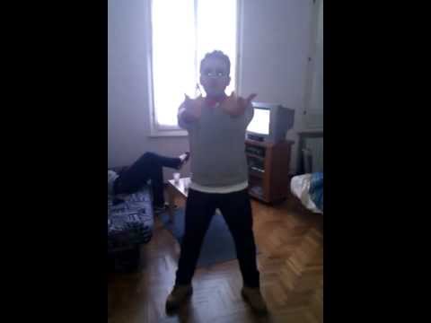 AI SE EU TE PEGO from Italy || aspettando la laurea