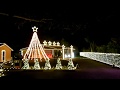 2018 Over The Top Christmas Lights THX Robot