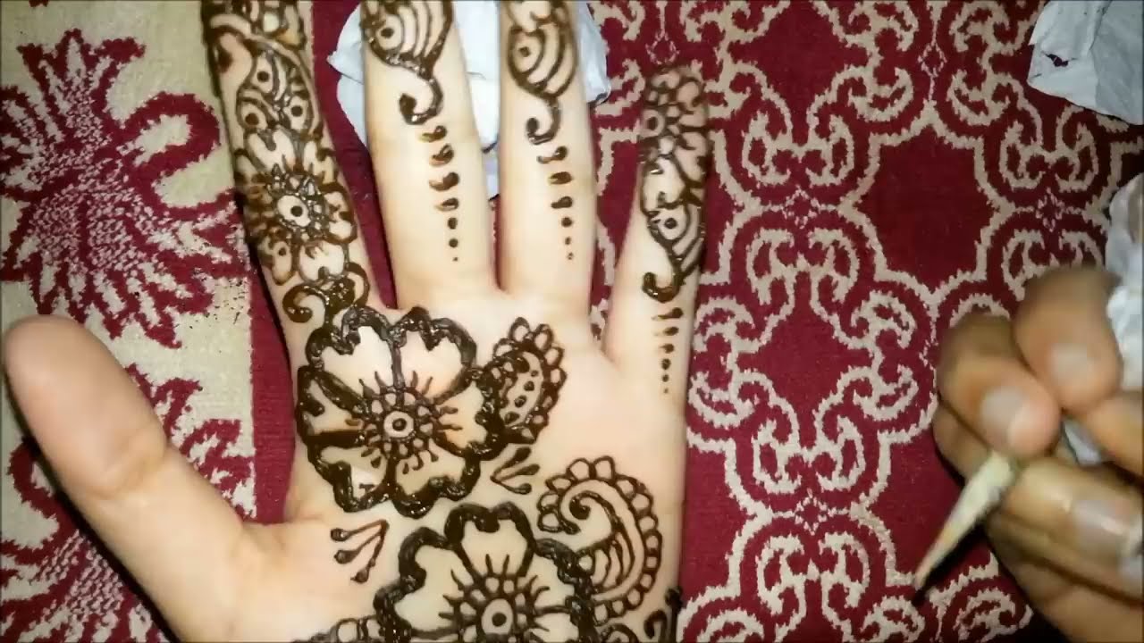 simple floral henna arabic fusion style mehndi design by mehr mehndi