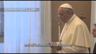 The Pope to young astronomers: "Faith enriches reason"