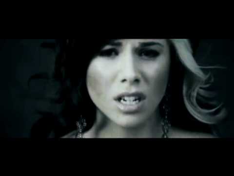 download lagu mp3 mp4 Christina Perri Lovestrong Download, download lagu Christina Perri Lovestrong Download gratis, unduh video klip Christina Perri Lovestrong Download