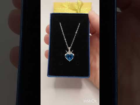 Подарок девушке колье "Лазурное сердце с серебряной короной" кулон с цирконами на цепочке в коробочке - фото 1 - id-p2254800718