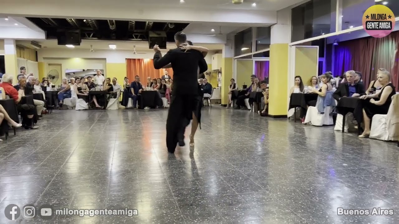 Virginia Vasconi y Juan Cupini  - Milonga Gente Amiga - 22/ENE/2023 (1/3)