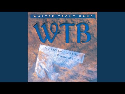 Videoclip de Sweet As A Flower — Walter Trout
