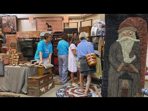 Gorgeous Folk Art YOU Can Make! Rug Hooking Antiques & Primitive Decorating Sauder Village 2025