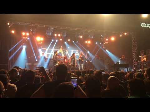 Bruno Sutter homenageando André Matos antes de Pride