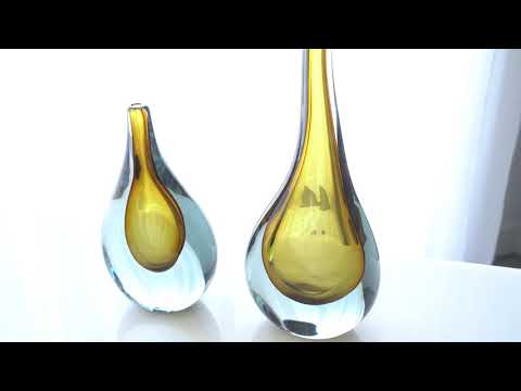 Stretched Neck Vase-Amber-Large(مزهرية العنق الممتدة - بلون العنبر- كبير)