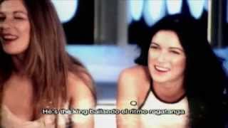 Las Ketchup - The Ketchup Song (Asereje) (Christmas Version) (Official Video)