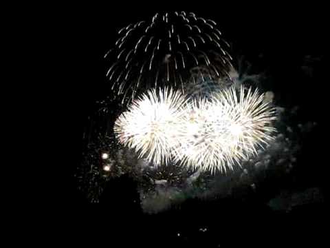 Cranger Kirmes Feuerwerk - das Ende des Feuerwerks auf Crange