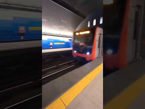 Metro de Santiago | NS-16 N°2133 | Ingresando a Estación Terminal PLAZA DE MAIPÚ | LINEA 5