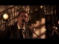 Hugh LAURIE - The whale has swallowed me