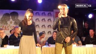 Muzikál ČAS RŮŽÍ - Cesta rájem - E. Burešová a J. Kopečný Muzikál ČAS RŮŽÍ - Cesta rájem - E. Burešová a J. Kopečný