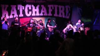 Download lagu Katchafire performing in Bakersfield CA - Whole Show! mp3