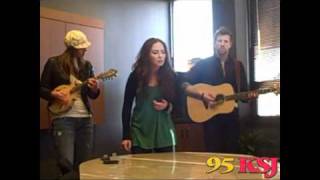 Edens Edge Performs &quot;Feels So Real&quot; for 95KSJ