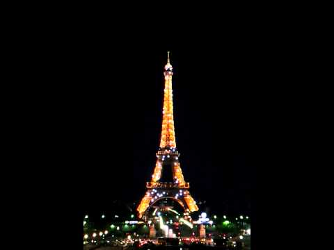 2011-08-09-23-00-01 IN PARIS EIFFEL TOWER 2