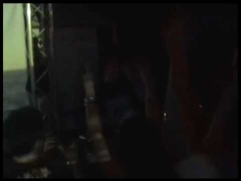 BEACH VERSILIA ITALY 2010 c’è miki ) 