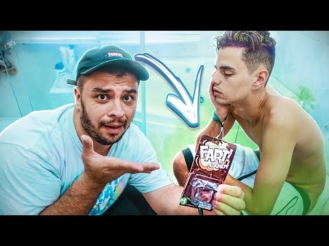 DEI A BALA DE PEIDO PARA O MEU AMIGO SEM ELE SABER (ele passou mal)