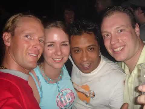 Scott Brown Livewired DVD - photos (DVD Extras)