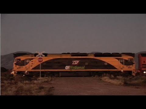 QRN Freight train at Winninowie.  Sat 02/05/09