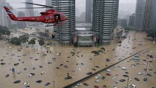 Download lagu Flash Floods Hit Kuala Lumpur Today! The capital of Malaysia sank in a matter of seconds mp3
