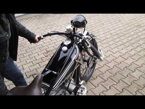 Thumbnail for BMW R42 by BMW