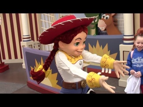 Jessie (Toy Story) Sings Happy Birthday and Dances for Our Family - Disneyland