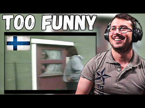 Italian Reacts To Kummeli - Klassikko