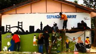 preview picture of video 'Copy of Bakti Siswa Kolej Komuniti Lipis 2014'