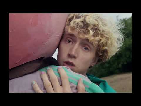 YouTube Thumbnail