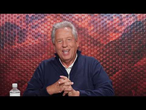 Minute With Maxwell: Yasmin Mogahed - John Maxwell Team