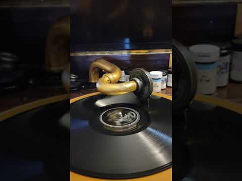 Whistling Blues - Benny Goodman & his Orchestra Capital Records #374 1947