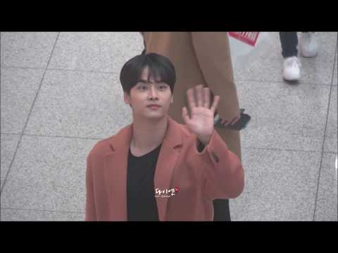 171119 빅스 엔 인천 공항 출국 : )