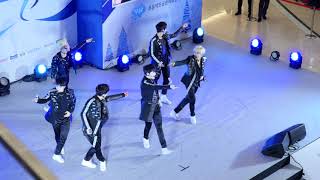 171208 BLK _ Kiss Me Babe _ Fullshot FanCam _ Love Milk Festival _ 영등포 타임스퀘어