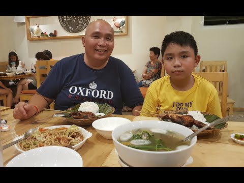 Comer no Jo's Chicken Inato || Comer o frango grelhado