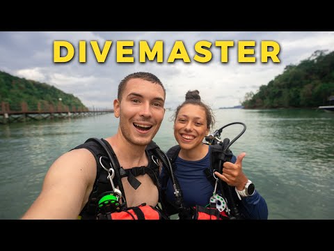 1 Day in the LIFE of a DIVEMASTER – Divemaster Course