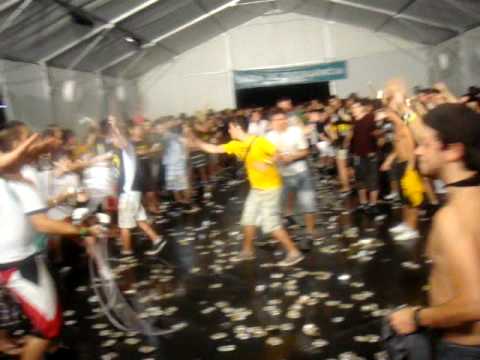 Economíadas 2009 - Tenda FGV - ABRE O CORREDOR !!