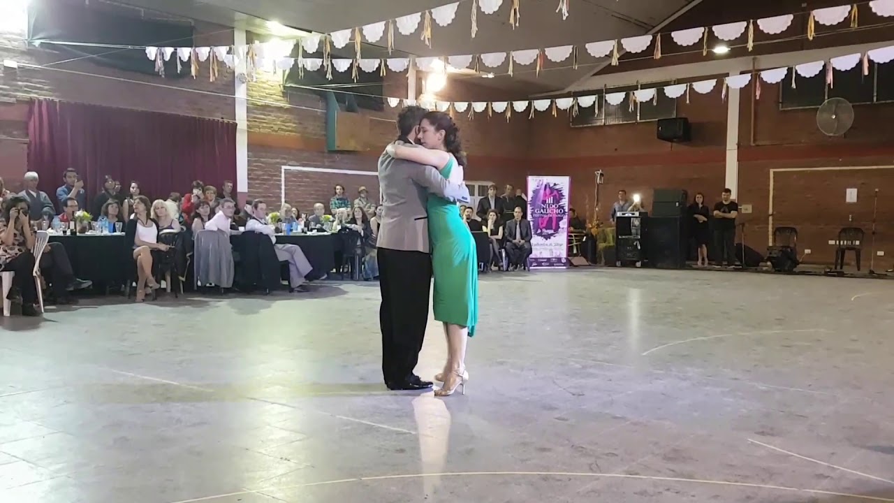 Ines Muzzopappa y Diego Amorin en Nido Gaucho 2017 2/4