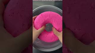 Download lagu Chalk Donut Water Crush #asmr #oddlysatisfying #asmrcommunity #gymchalk #satisfying #shorts #viral mp3