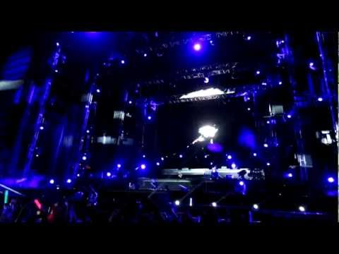 EDC 2012 INGROSSO - Save The World To The End (Tommy Trash) vs You've got the Love (Mark Knight)