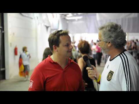 Sanny life bei Kick off in Weener - Und singt für uns ein Liebeslied!