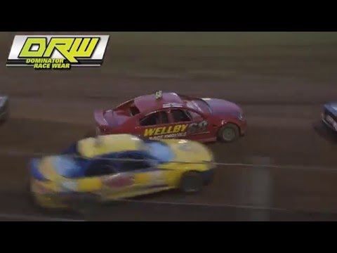 Modified Sedans - Heat 3 - Golden Helmet Series - Kingaroy Speedway - 01.05.16