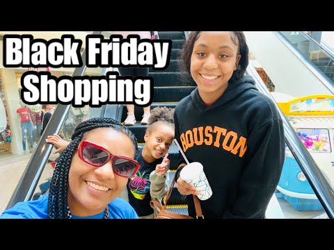 Black Friday Shopping 2022 | My BROKE BEST FRIENDS | November 26, 2022