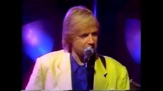 THE MOODY BLUES-BLESS THE WINGS-PEBBLE MILL 14.11.91.