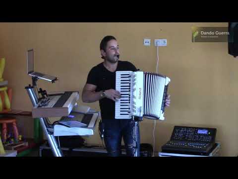 Héctor 21 - El de los ojos negros