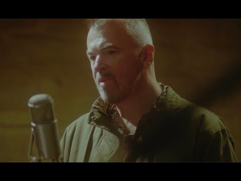 Michael Waugh - Khe Sanh [Live & Acoustic]