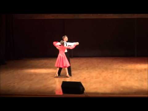 Humanitarna plesna revija Krapina 2014. - Jakov Bjelac i Magdalena Vidas - quickstep