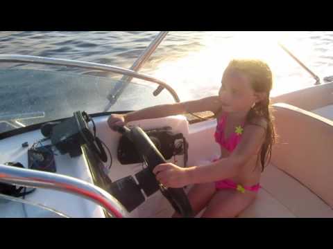 Maddys Marinello 22ft Boat - Full Throttle