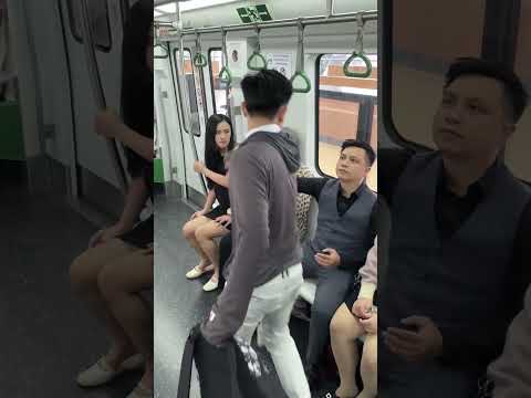 Unexpected Kindness From A Stranger 🤝🥺💖 Truly Beautiful ✨😇#BONKIND #emotional #respect #kindness