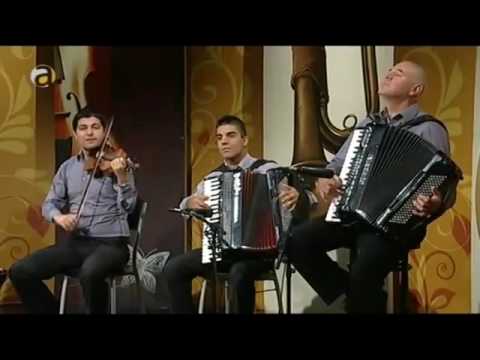 Дајте ми ја мома Бисера (акустика + текст)